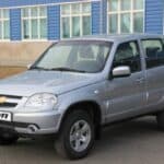 Установка колес на Chevrolet Niva: подробное руководство и оптимальные размеры